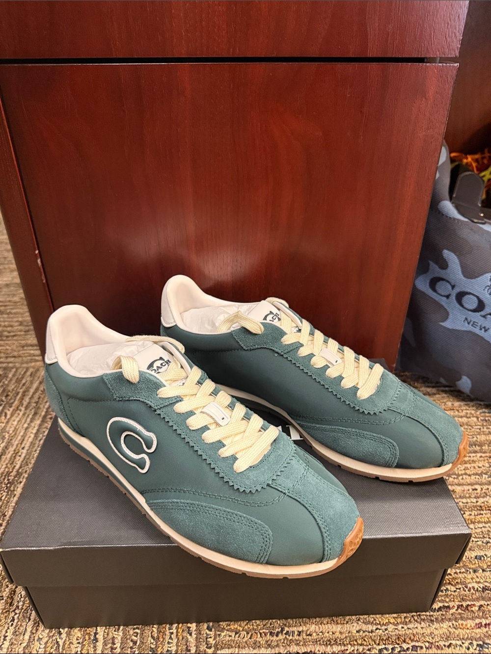 Coach Outlet Men's Flat Sneaker Size 9